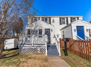 2722 Jefferson Dr, Alexandria, VA 22303
