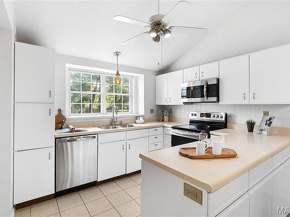 4th image of 13309 Chapel Mill Dr