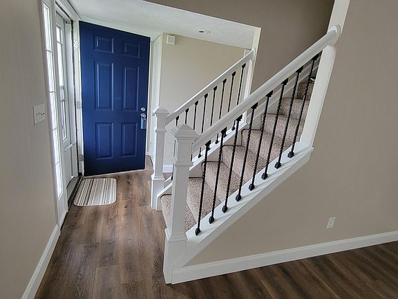 2nd image of 4339 Seashell Ct