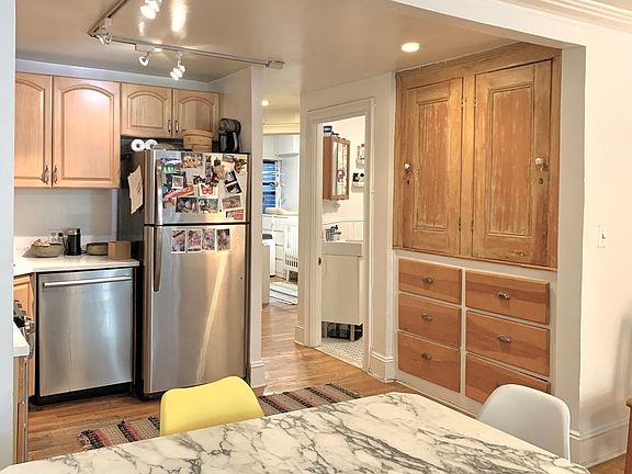 5th image of 276 Vanderbilt Ave #1