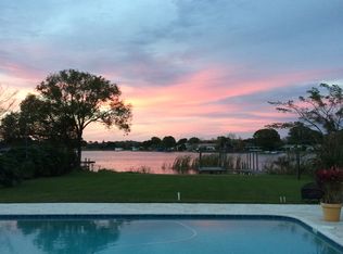 521 Prairie Lake Dr, Fern Park, FL 32730