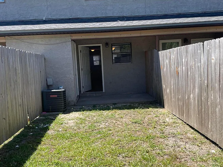 6329 Omoko St #6329 — Photo 6