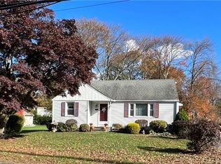 124 Wolfpit Ave, Norwalk, CT 06851