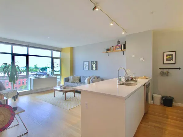 189 Schermerhorn Street image 2 of 22