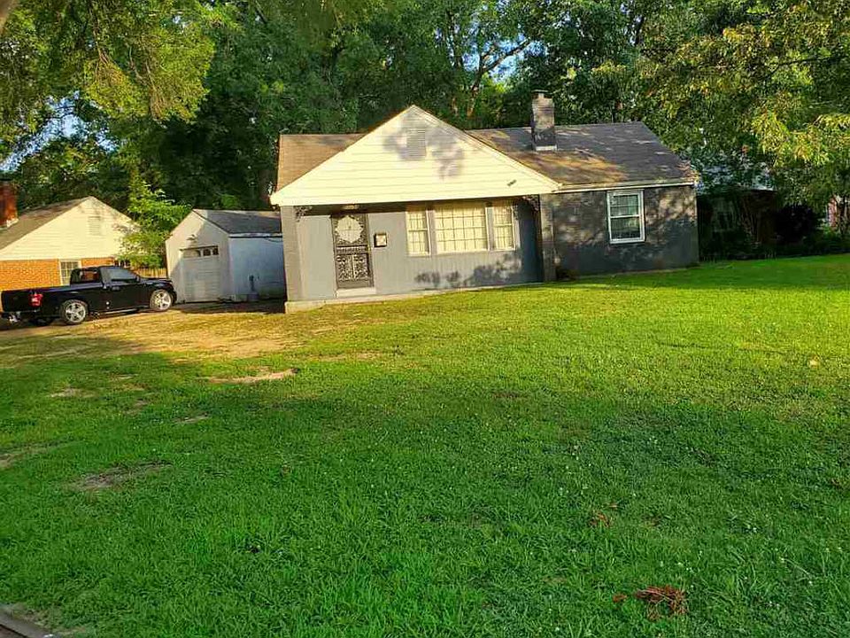 2nd image of 3957 Canterbury Dr