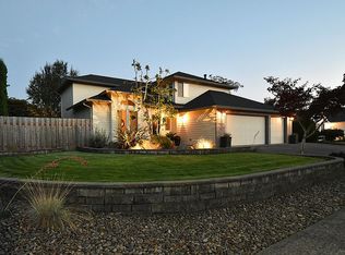 19402 Westwood Dr, Oregon City, OR 97045