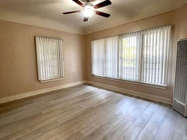 337 W Elk Ave #19