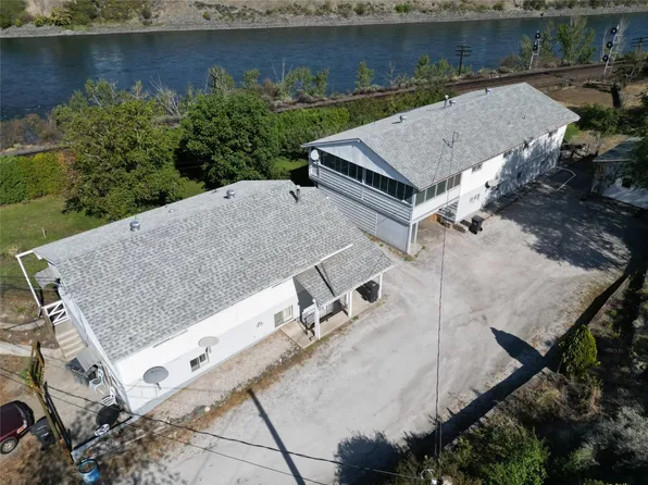 100 Barnes St, Ashcroft, BC V0K 1A0