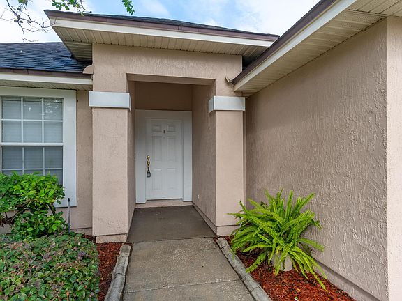 4th image of 13648 Canoe Ct