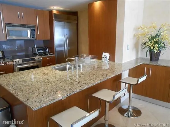 10275 Collins Ave APT 1225, Bal Harbour, FL 33154