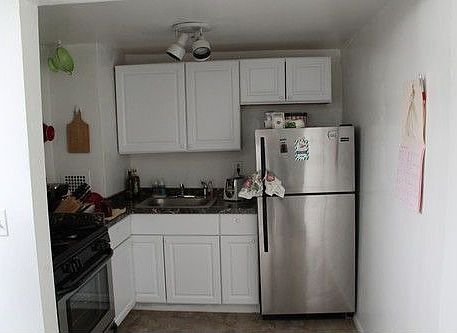 2nd image of 334 E 79th St APT 4B