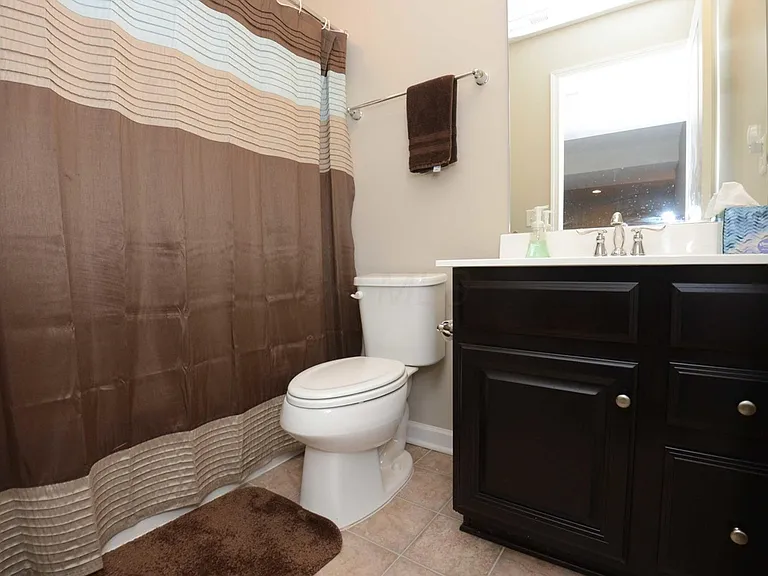 9480 Woodbine Way — Photo 11