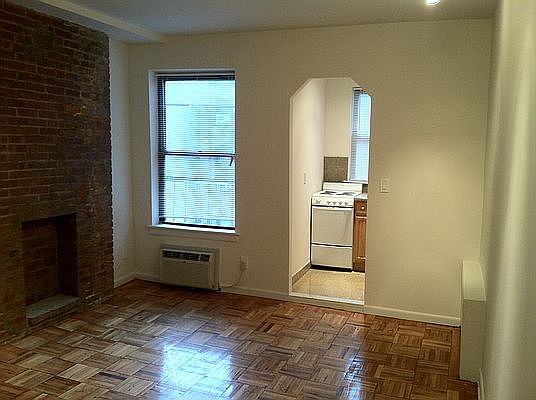 2nd image of 339 E 90th St APT 4B