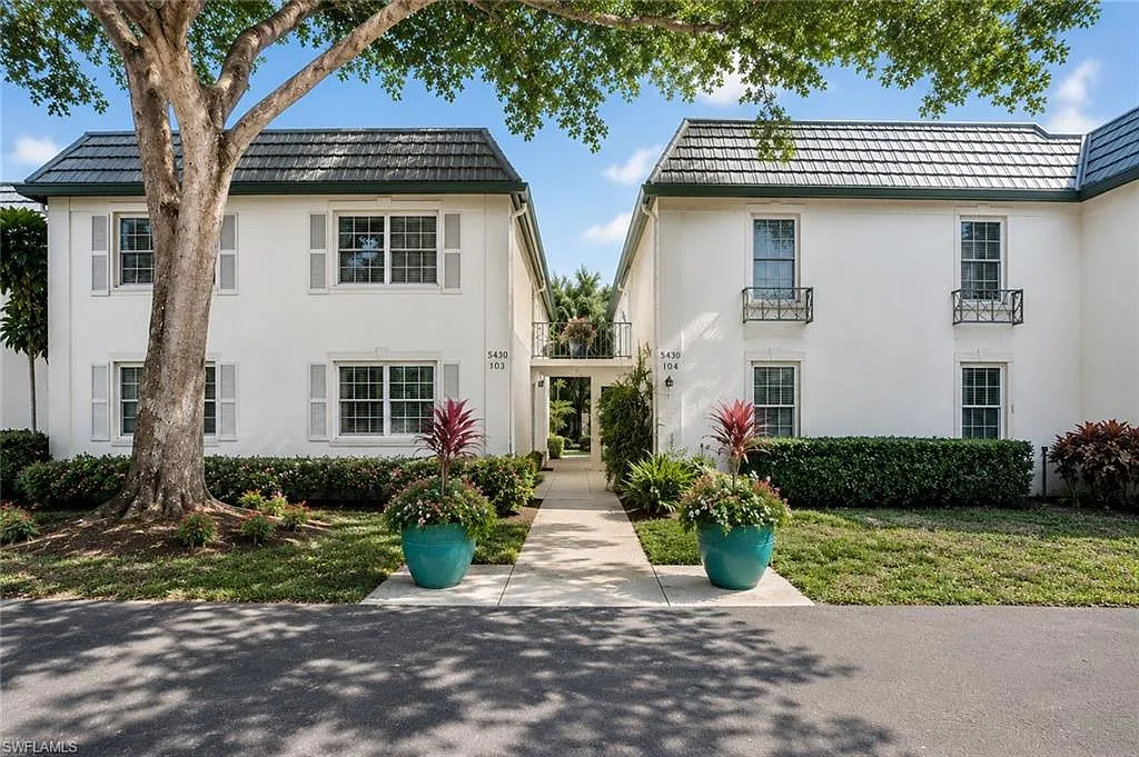 2 bed, 2.0 bath, 1280 sqft, $2,100 — Photo 1
