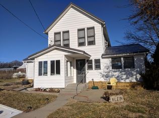 2057 Falcon Rd, Fairview, KS 66425