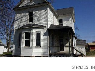 111 W 1st South St, Mount Olive, IL 62069