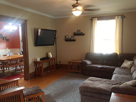 3rd image of 432 N McArthur St