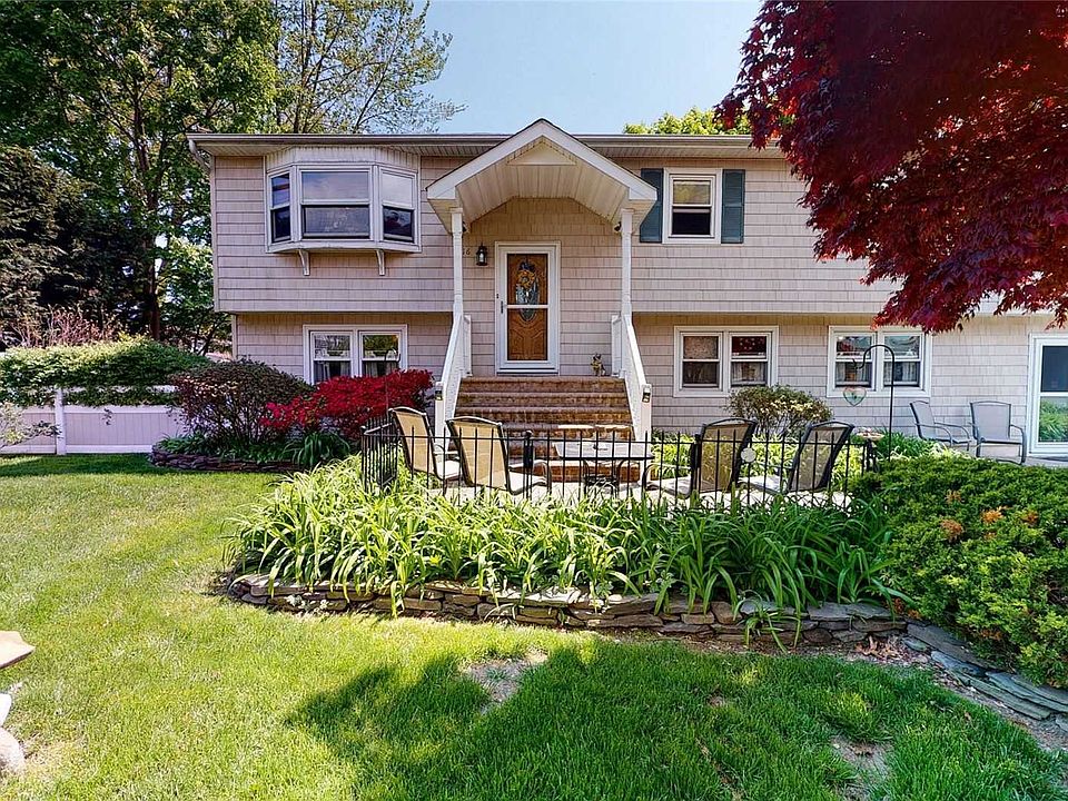 1st image of 16 Dehan St