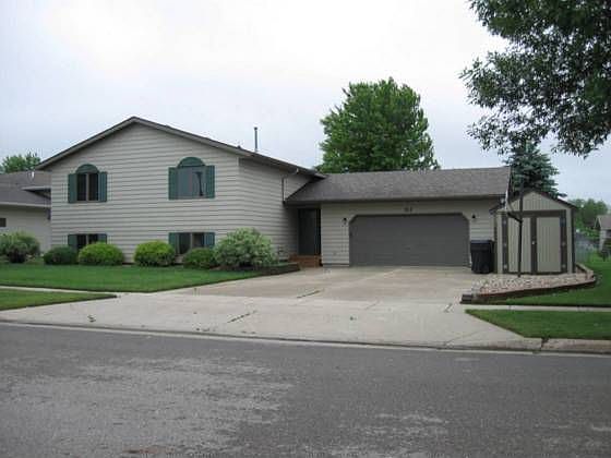 2nd image of 313 Herzog Dr NW