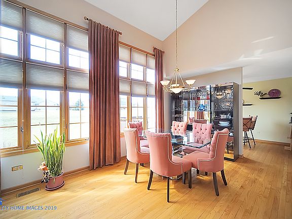 4th image of 9513 Stonebrooke Ct