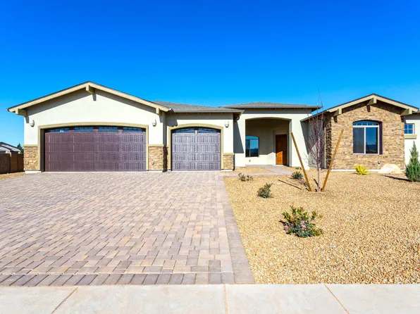 7124 N Lucky Shoe Way, Prescott Valley, AZ 86315