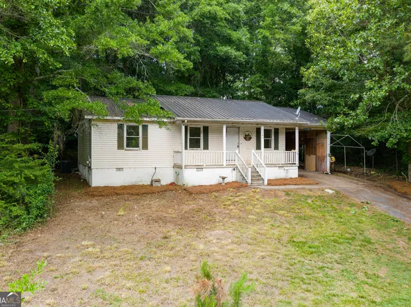 131 Hummingbird Ln SE, Calhoun, GA 30701