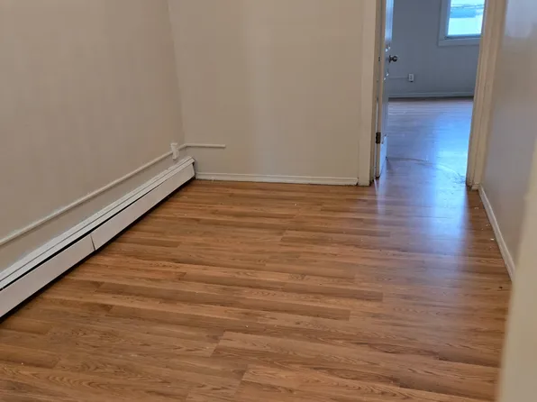 395 Palisade Avenue image 8 of 9