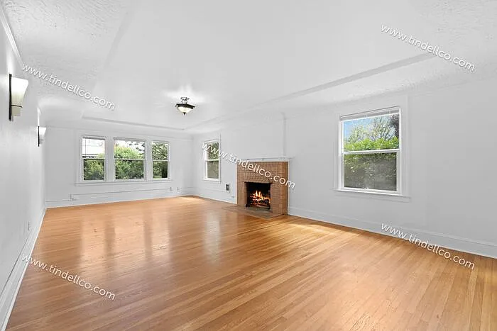 2076 NW Johnson St #201 — Photo 7
