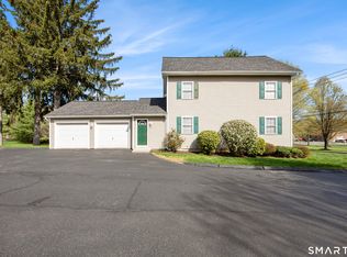Panthorn Place, Southington, CT 06479