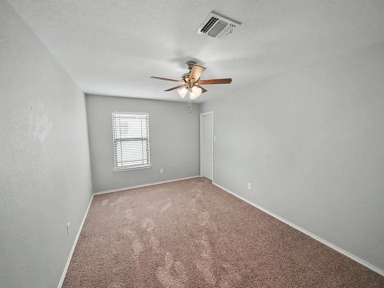 10917 Almond Crst — Photo 37