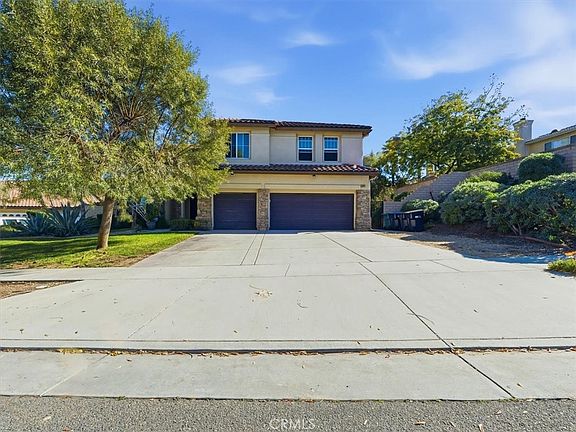 2nd image of 2947 Gilbert Ave