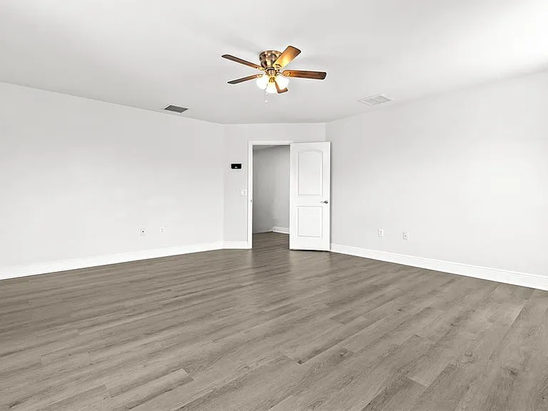9530 Nathaniel Ln — Photo 34