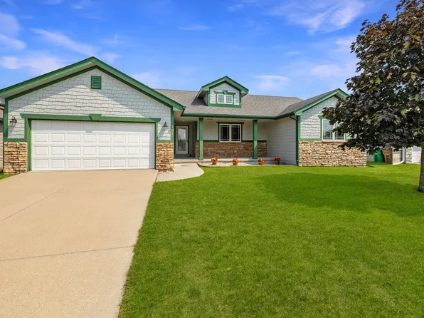 307 Mallard Pointe Dr NW, Bondurant, IA 50035
