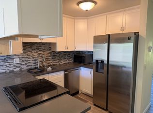 247 College View Dr, Rohnert Park, CA 94928