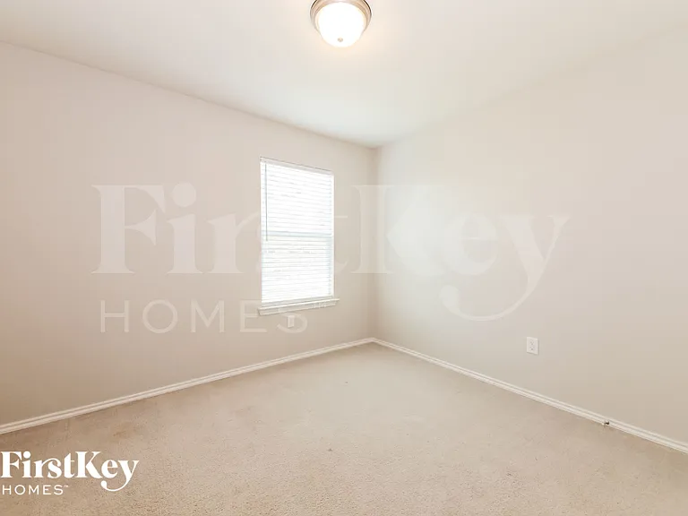 3308 Cord Pl — Photo 12