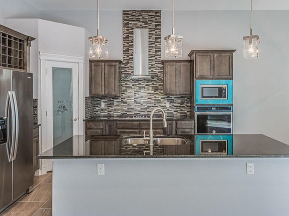 5th image of 14520 Ciambriello Ave