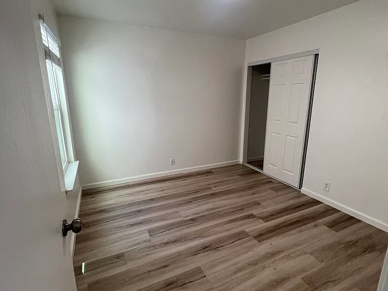 1040 Fell St #2 — Photo 6