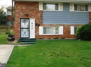 822 Booker Pl, Capitol Heights, MD 20743