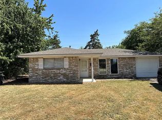 1301 Keystone Ln, Norman, OK 73071