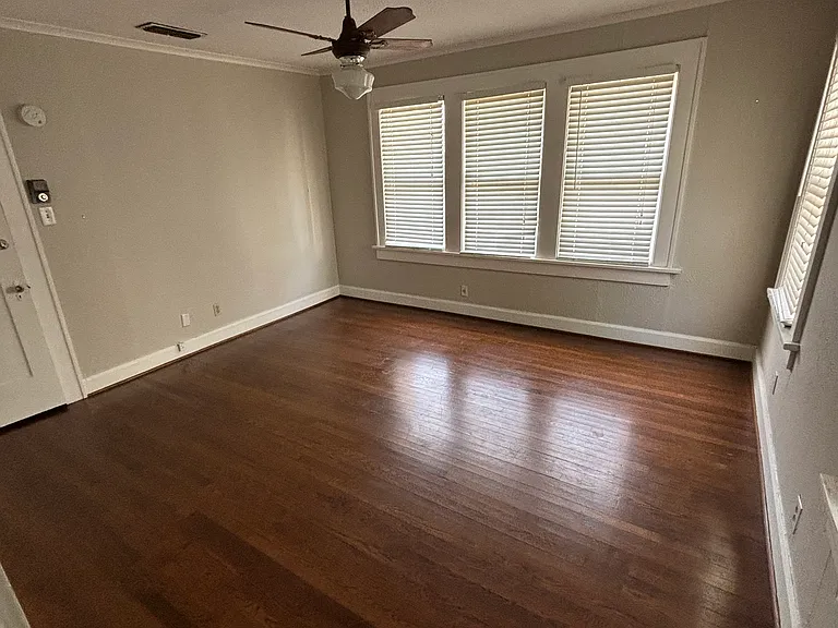 3216 Cockrell Ave — Photo 8