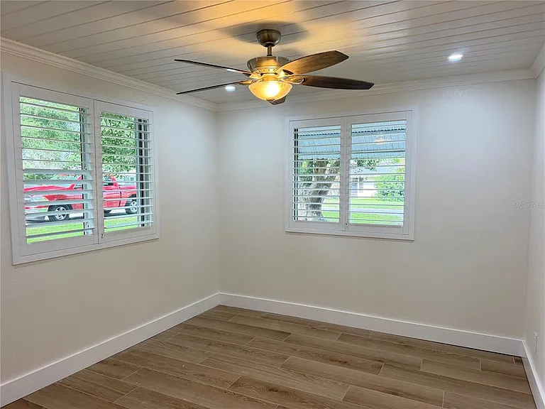301 S Seminole Ave — Photo 19