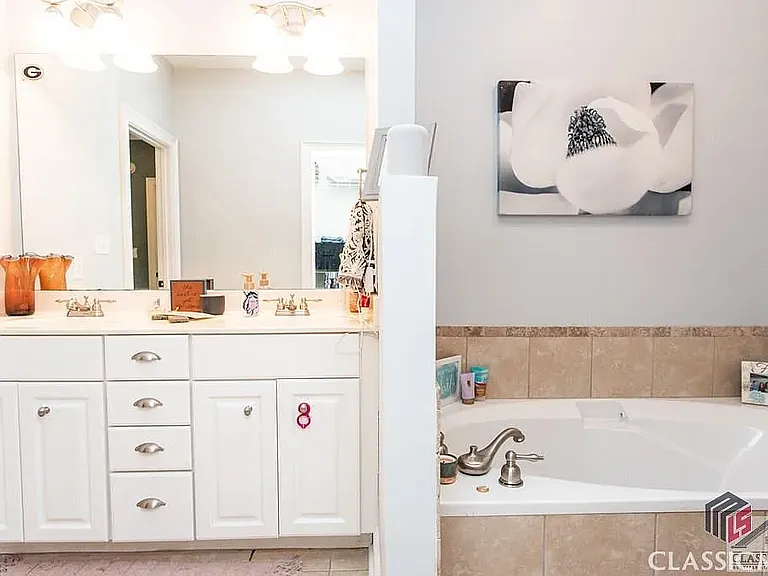 350 Wood Lake Dr #33 — Photo 29