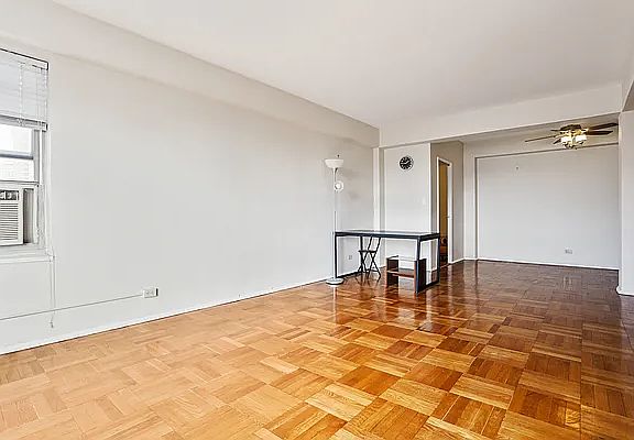 4th image of 63-33 98th Pl APT 8Q