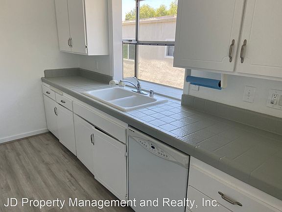 5th image of 3851 Basilone St Unit 3