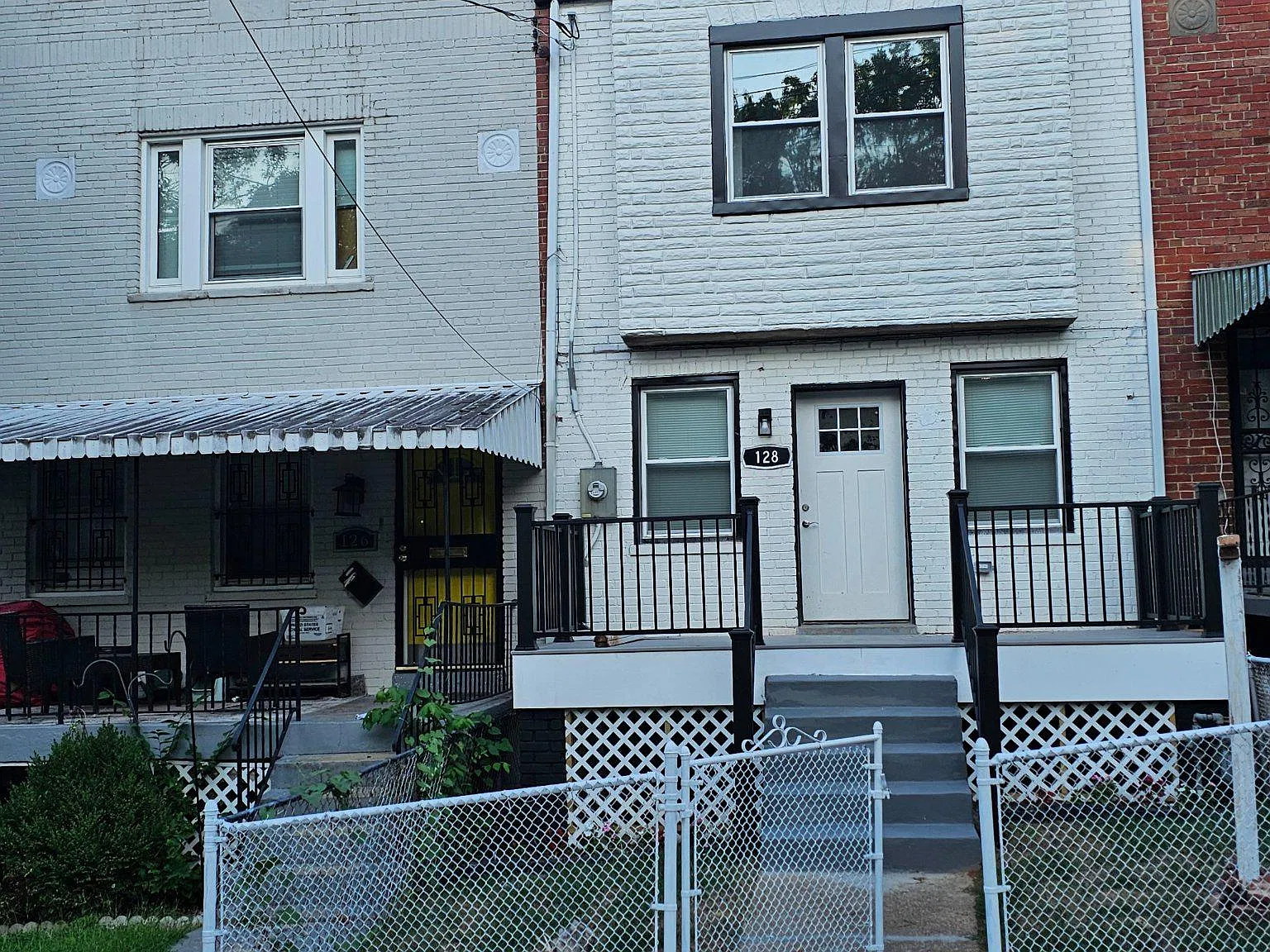 2 bed, 3.0 bath, 1129 sqft, $3,000 — Photo 1