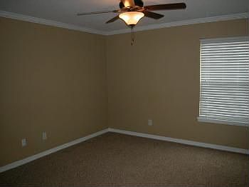 4th image of 605 N Nashville Ave