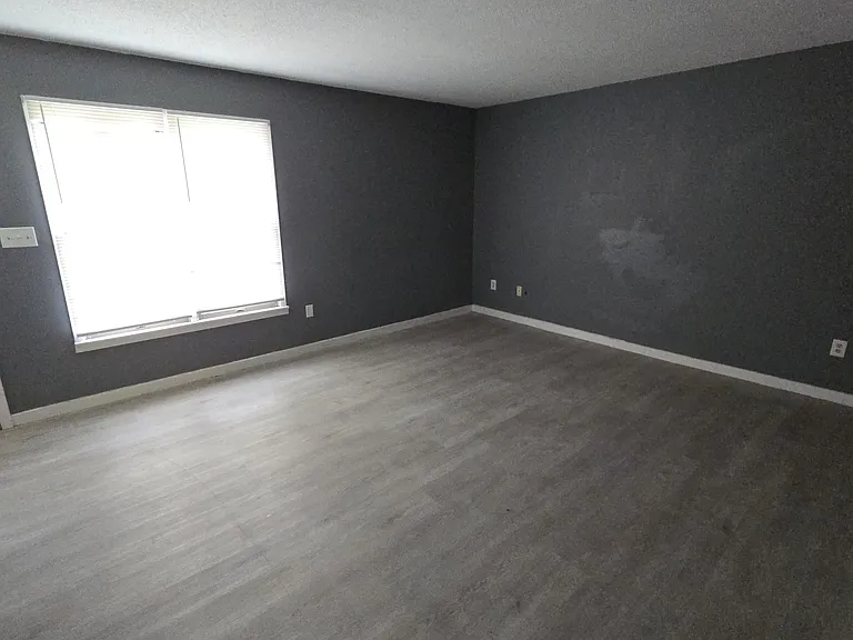 400 Beadle Dr #A — Photo 12