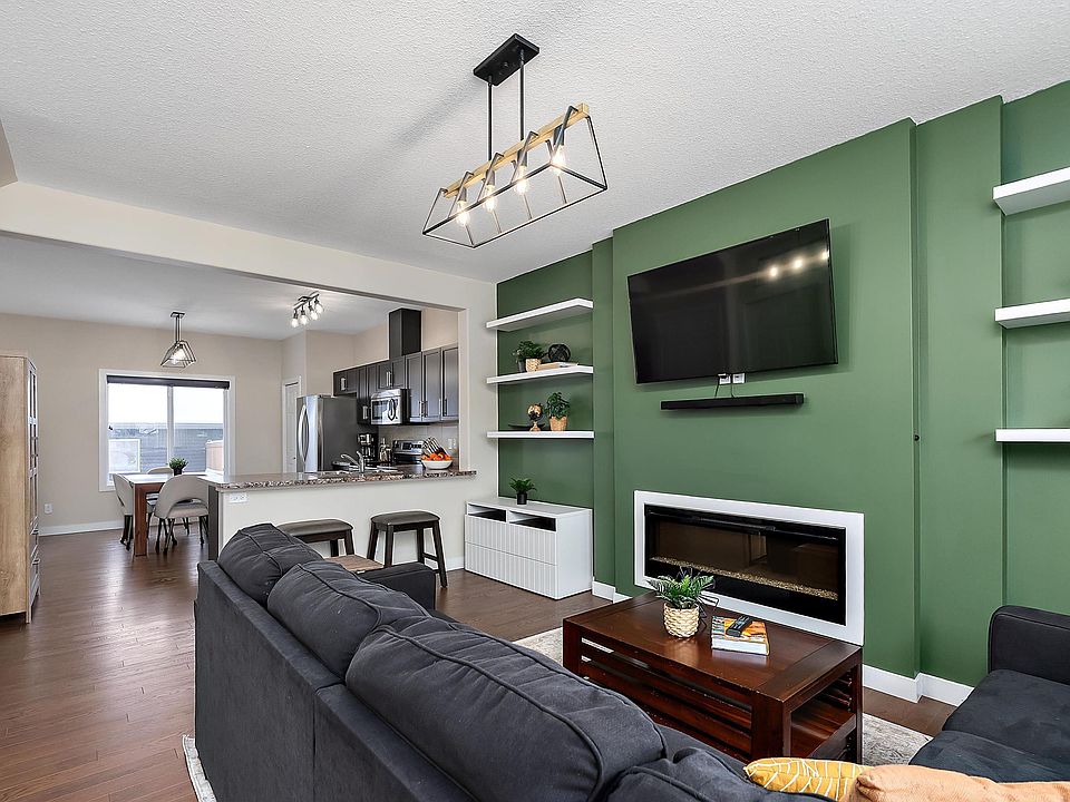 1st image of 368 Pioneer Rd