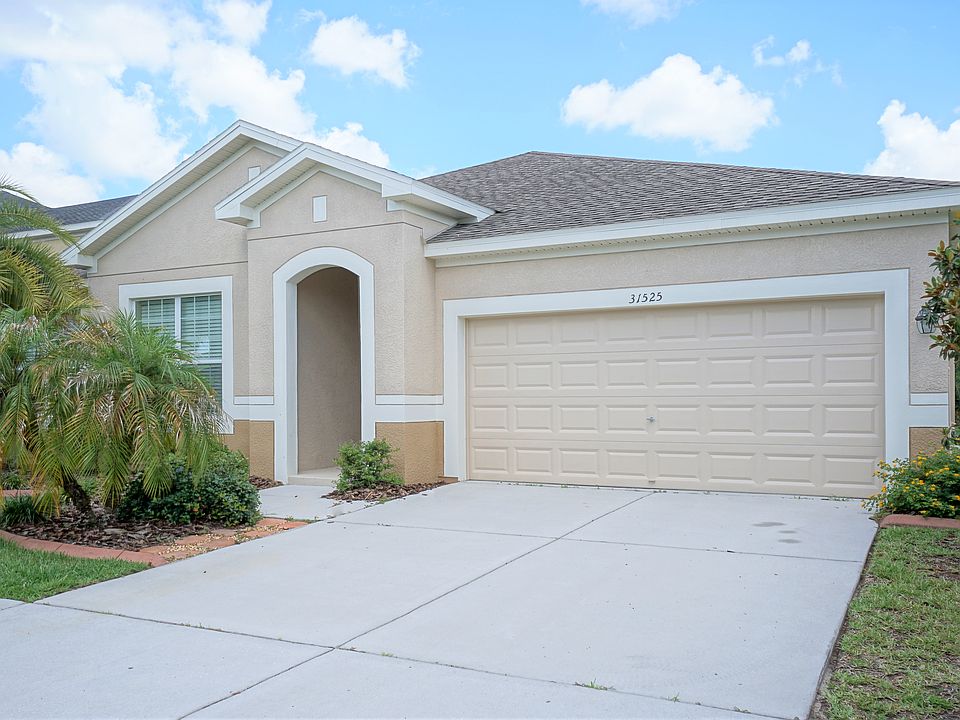 1st image of 31525 Bearded Oak Dr