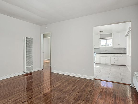 4th image of 5434 Willowcrest Ave #4